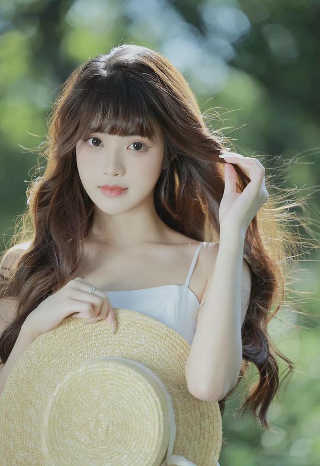 开云官方-13真实偷盗拍摄夫妻 MBA智库